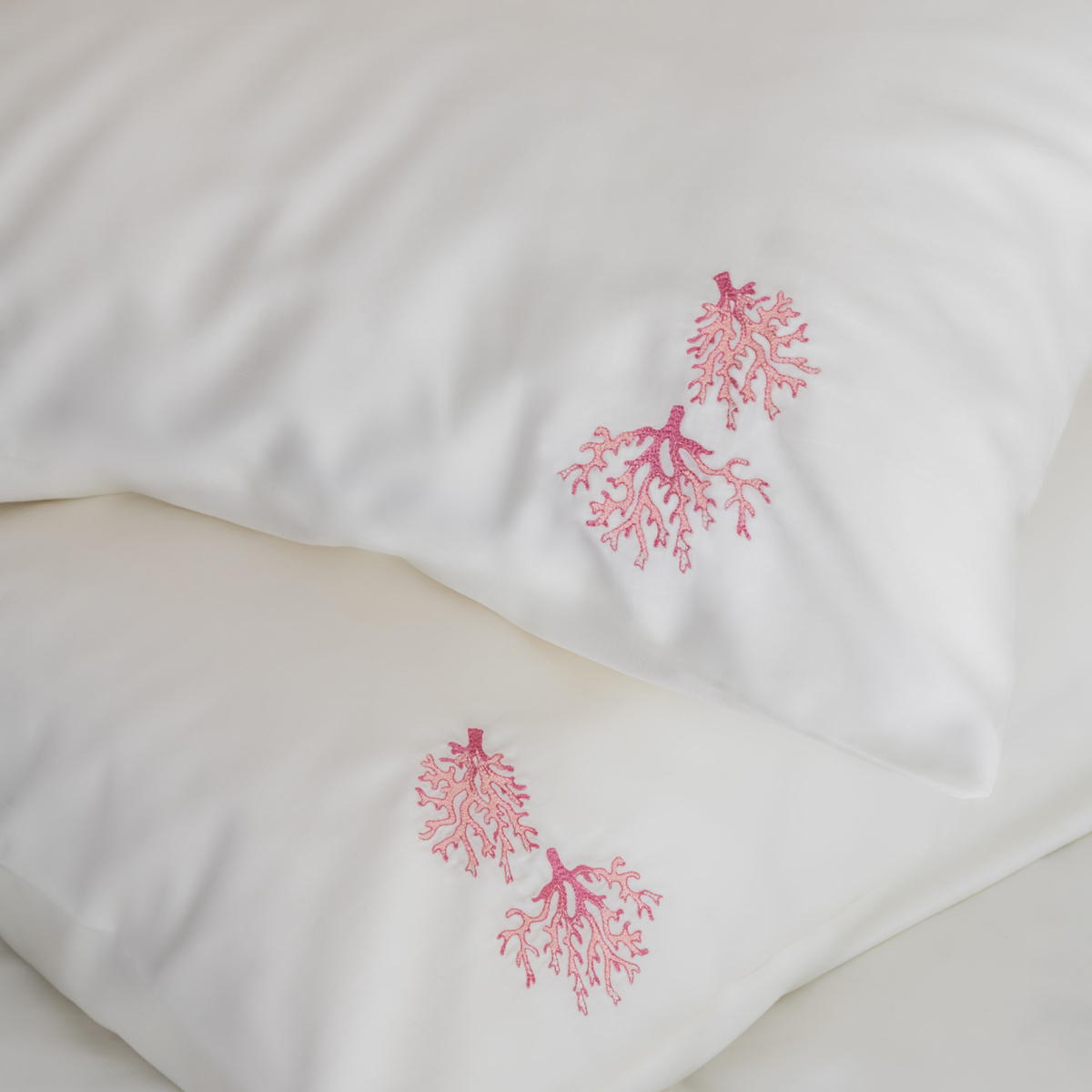 Фото Комплект постельного белья Сатин Easy art.Ivory/Кораллы в интернет-магазине HP Linen