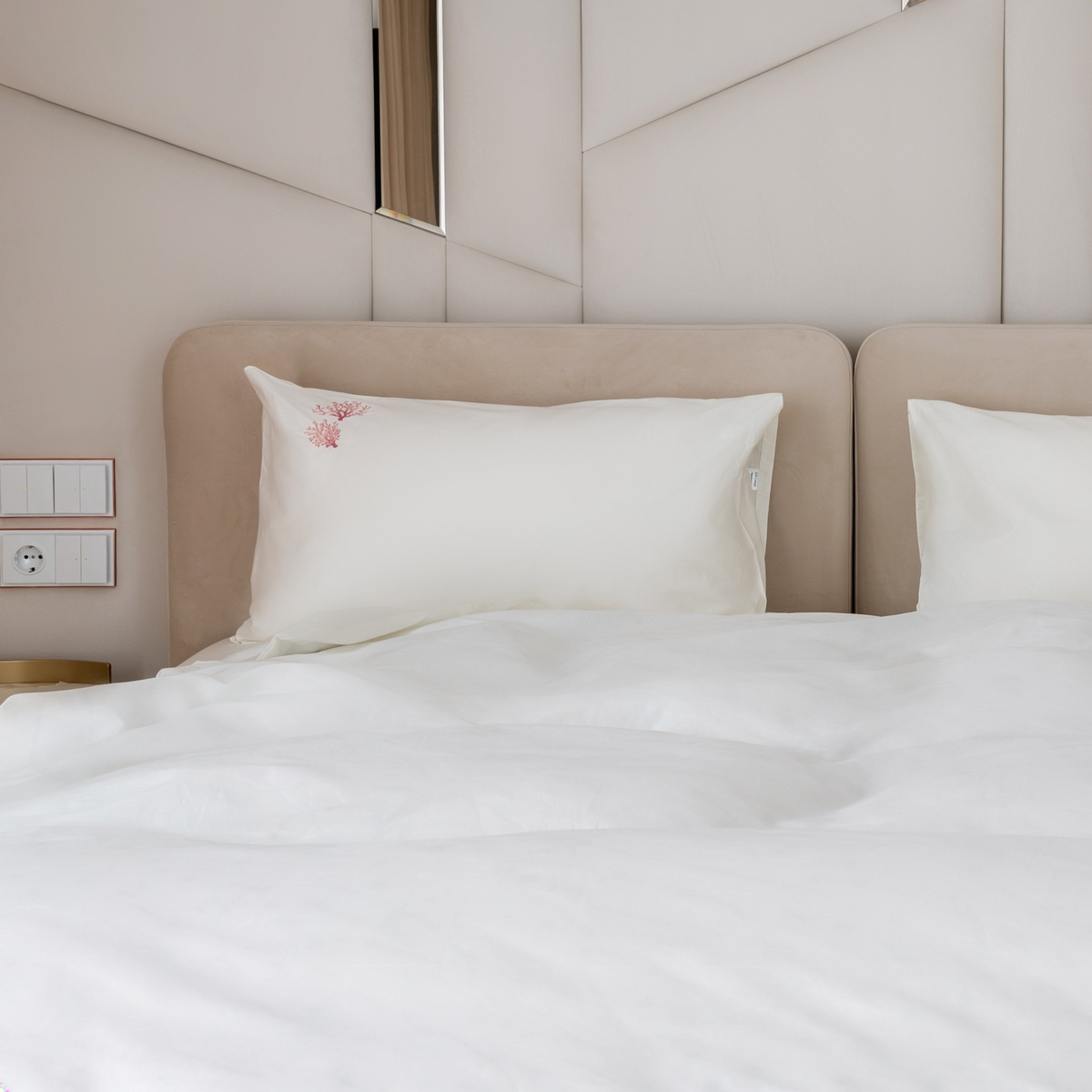 Фото Комплект постельного белья Сатин Easy art.Ivory/Кораллы в интернет-магазине HP Linen
