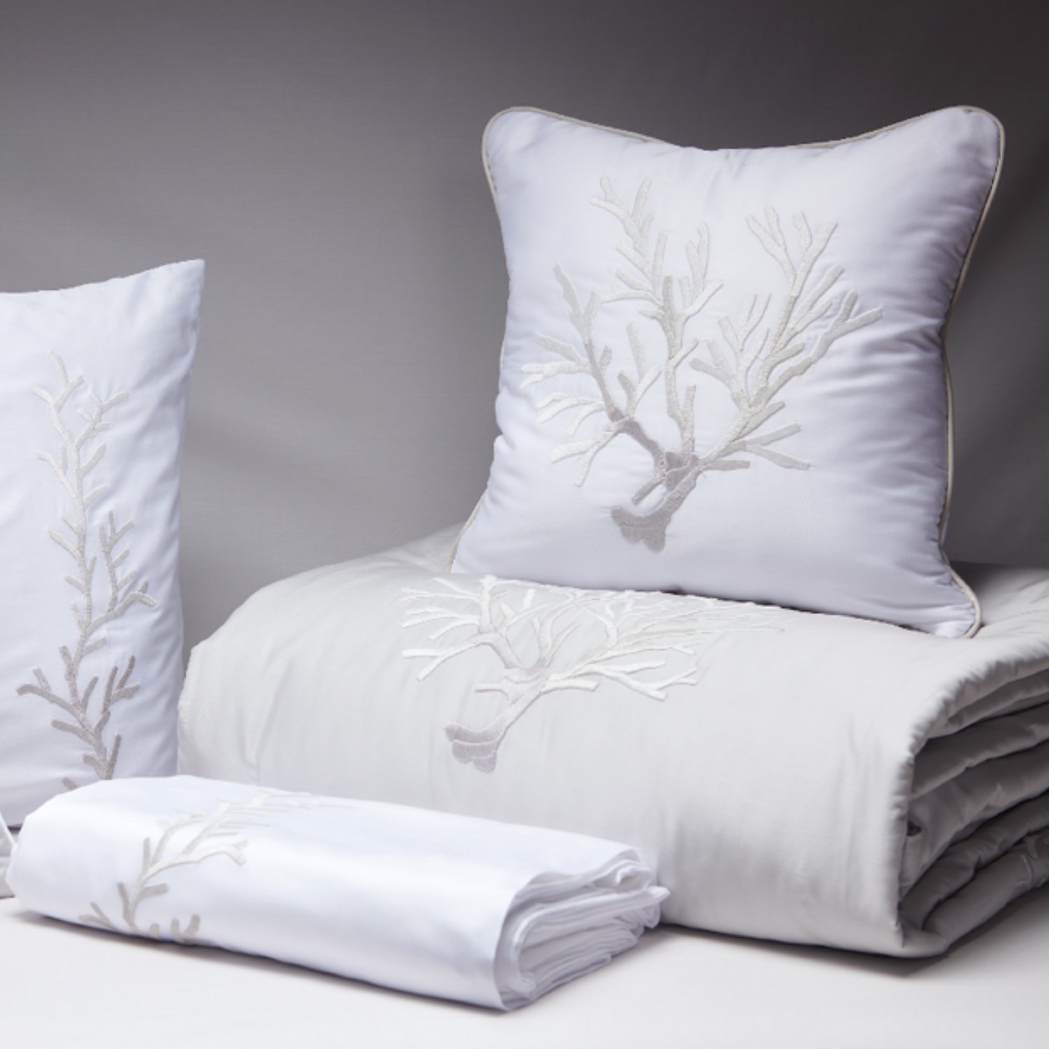 Фото Комплект постельного белья Coral в интернет-магазине HP Linen