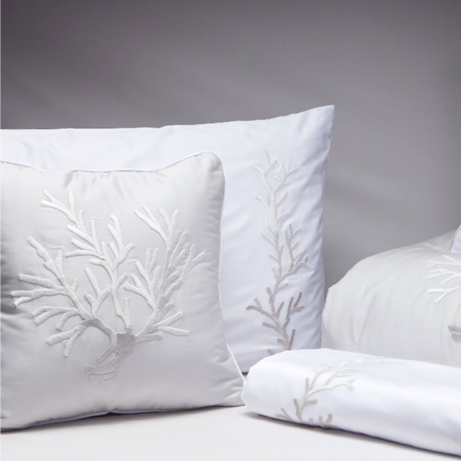 Фото Комплект постельного белья Coral в интернет-магазине HP Linen