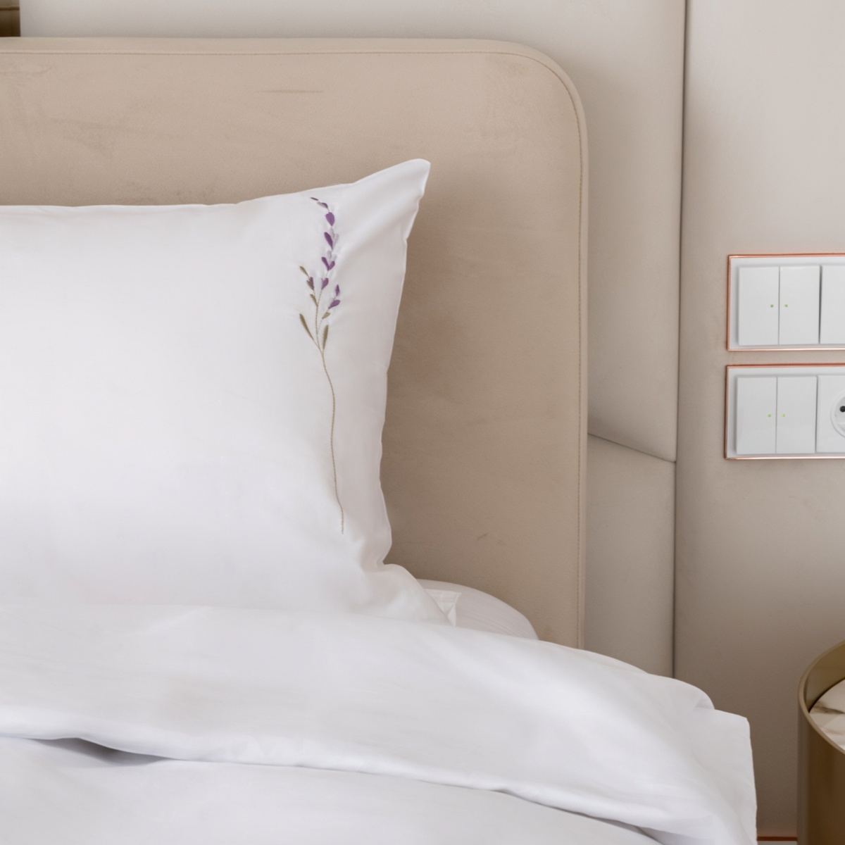 Фото Комплект постельного белья Сатин Easy art.White/Лаванда в интернет-магазине HP Linen